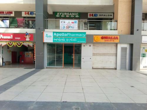Apollo-Pharmacy-5