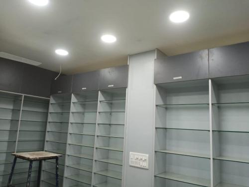 Glenn-pharmacy-4
