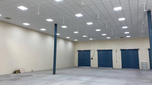 warehouse-21